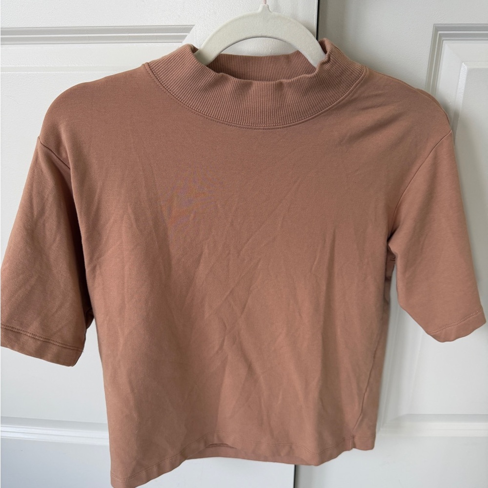 The Drop Women's Mockneck Short Sleeve Top - Brown